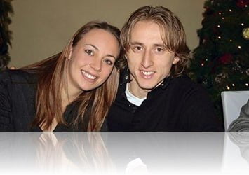 Luka Modric 2021: Wife, net worth, tattoos, smoking & body facts - Taddlr