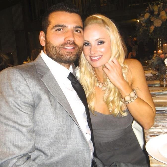 Jeanne Paulus is Joey Votto's girlfriend (bio, Wiki)