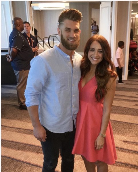 Stumbled across this picture from Kike Hernandez engagement party, hope you  all enjoy it as much as I do. : r/baseball