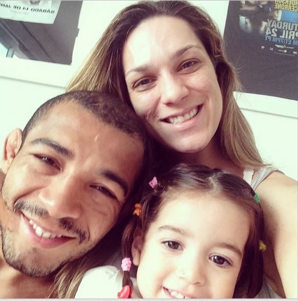 Vivianne Aldo: MMA Fighter Jose Aldo's Wife (Bio, Wiki)