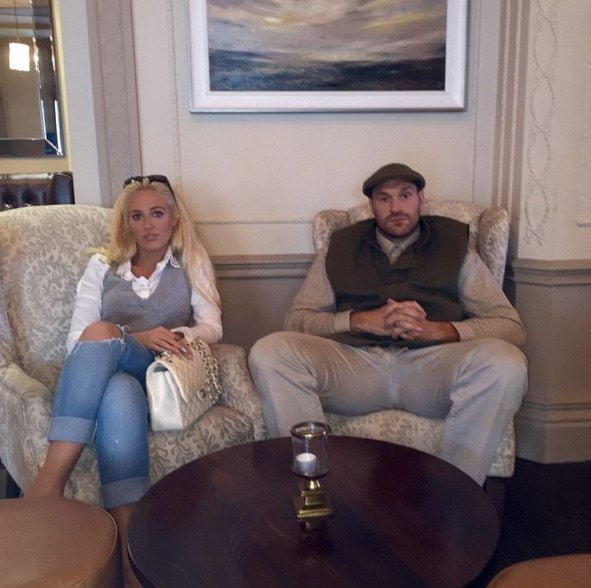 meet-boxer-tyson-fury-s-wife-paris-fury-bio-wiki