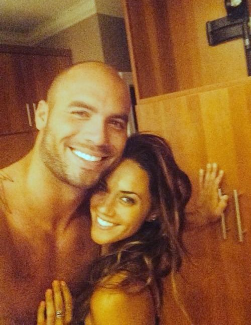 Mike Caussin's Wife Singer Jana Kramer (Bio, Wiki)