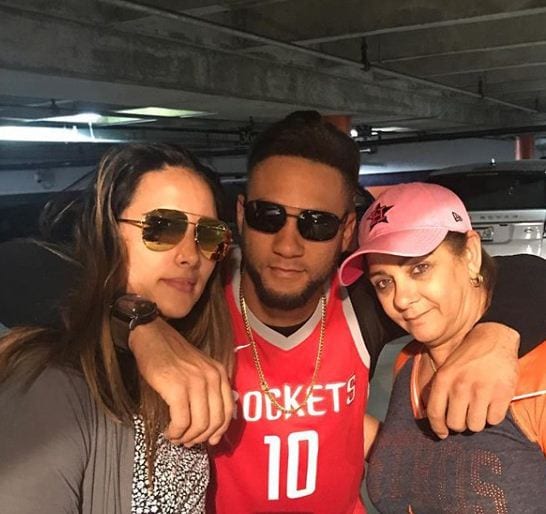 Meet Yuli Gurriel's Girlfriend Barrera (Bio, Wiki)