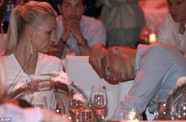 bio, wife (wiki, Aillert Robben bio, wife (wiki, Aillert Robben