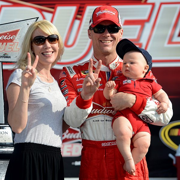 DeLana Harvick 1 - DeLana Harvick- NASCAR Driver Kevin Harvick's Wife [PHOTOS]