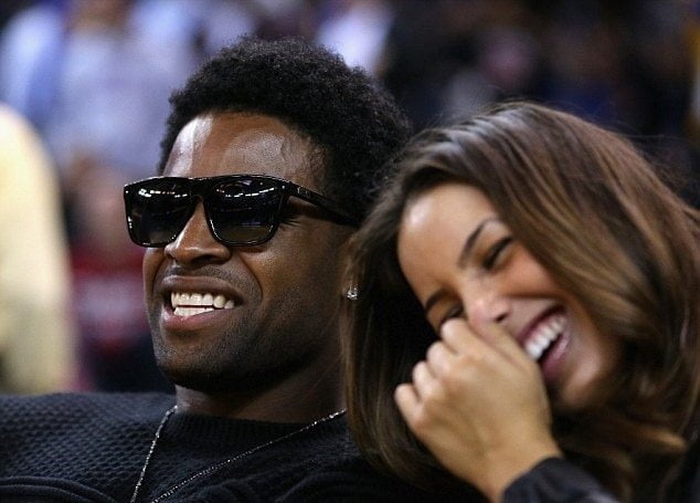 1 - Who is SF 49Ers Michael Crabtree's girlfriend?