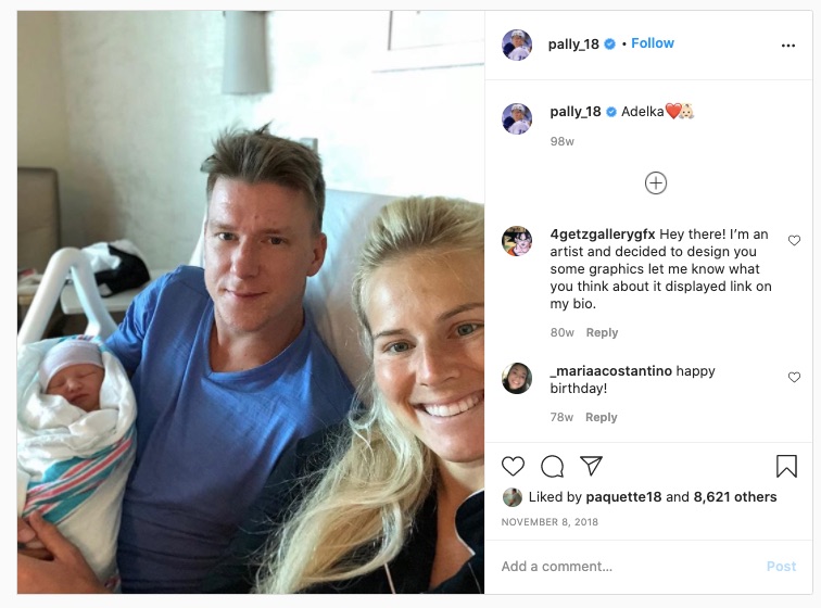 Prague, Czech Republic. 26th June, 2015. Hockey Stanley Cup finalist Ondrej  Palat of Tampa Bay arrives with his partner Barbora Bartikova and dog Snowy  in Prague, Czech Republic, June 26, 2015. ©