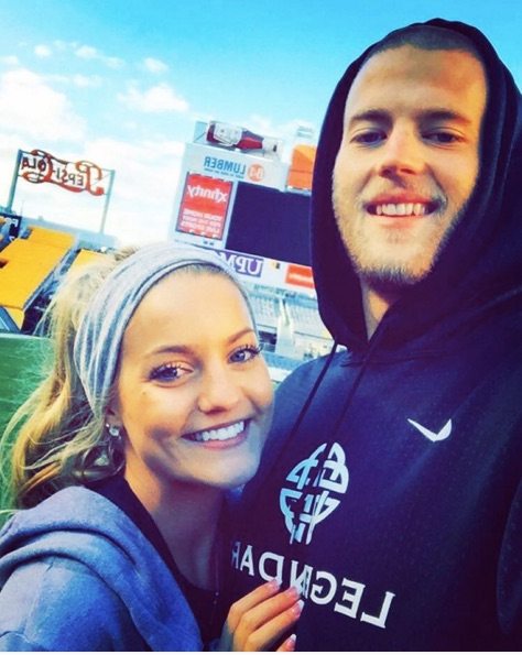 what is courting vs dating