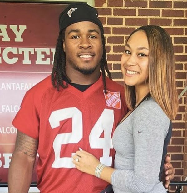 Malikah Nash 1 - Malikah Nash NFL Devonta Freeman's girlfriend