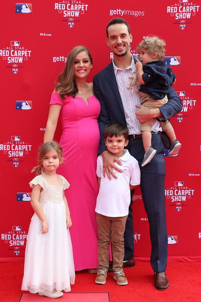 Charlie Morton's wife Cindy Morton 