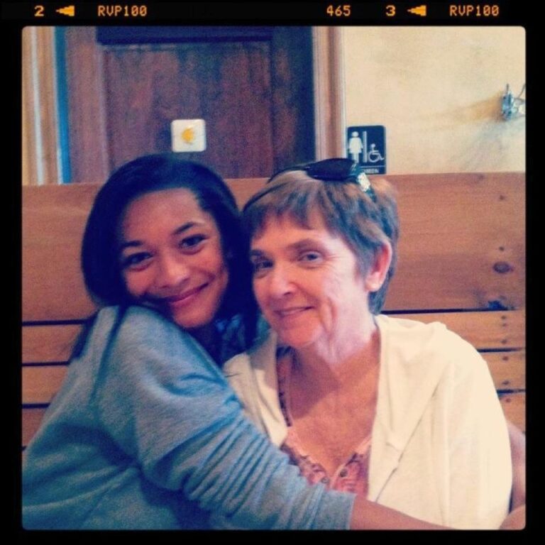 Meet Joe Rogan�s pretty wife Jessica Rogan (Bio, Wiki)