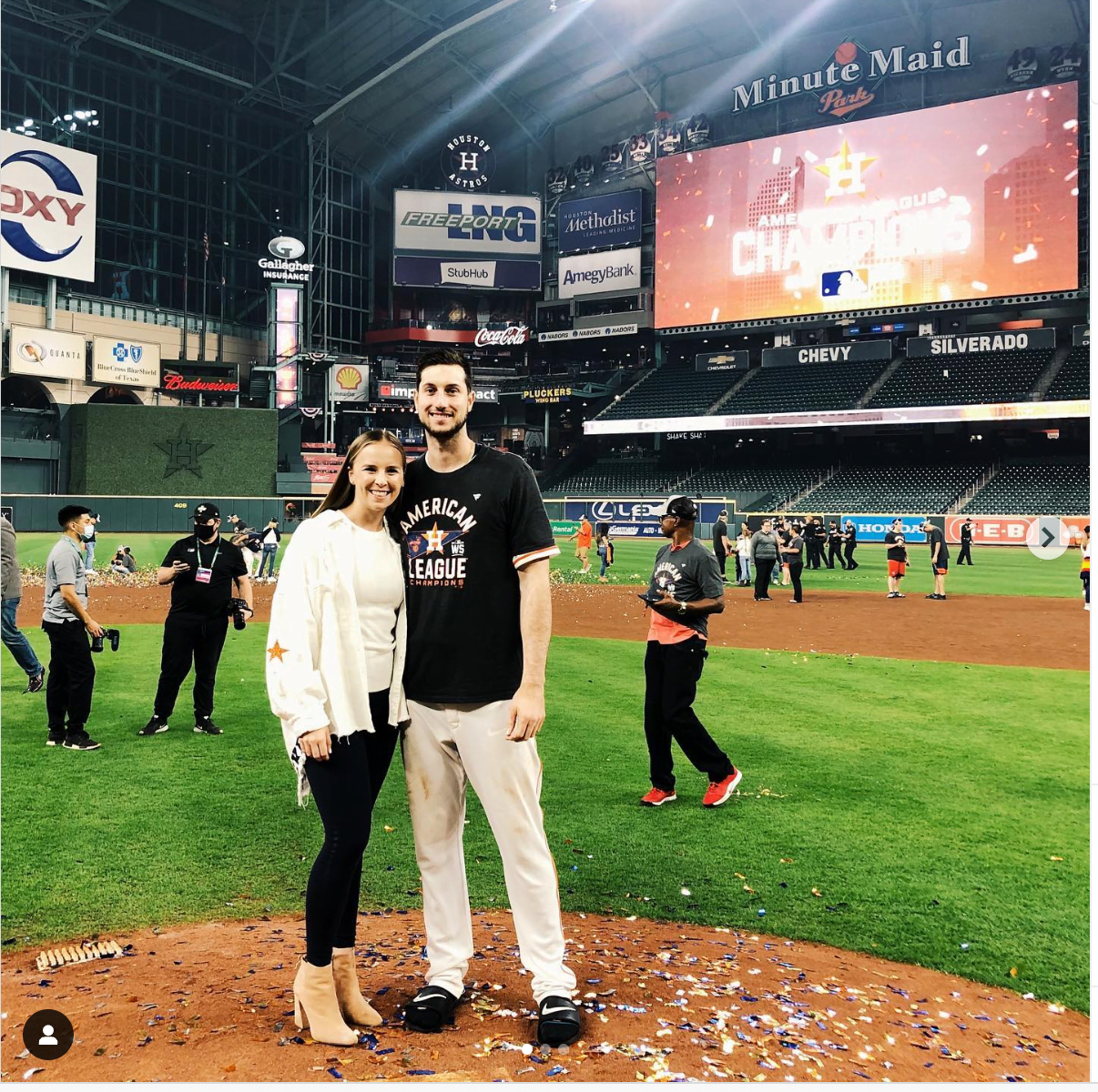 Astros OF Kyle Tucker proposes to girlfriend Samantha Scott