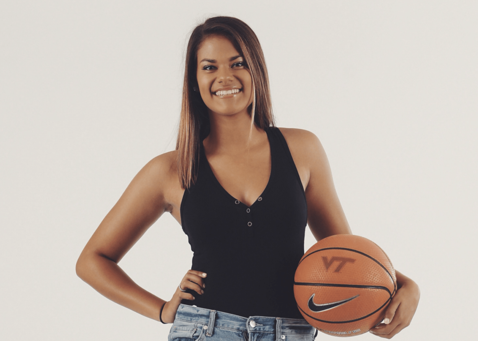 Coach Kenny Brooks Wife Chrissy Brooks (Bio, Photos)