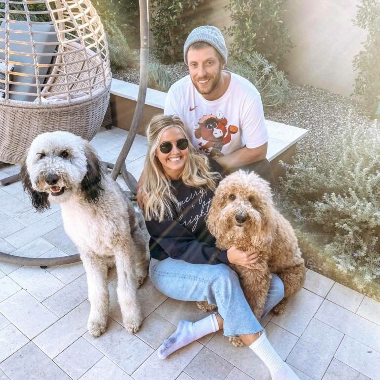 Meet Merrill Kelly Wife Bre Kelly